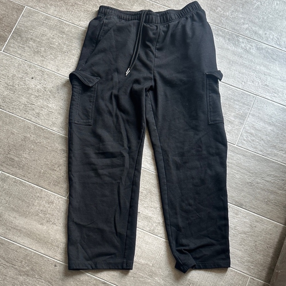 Black Cargo Pants - Picture 5 of 6